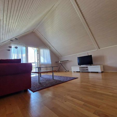 Mysig Stuga Och Hotell I Karlskrona Zewnętrze zdjęcie